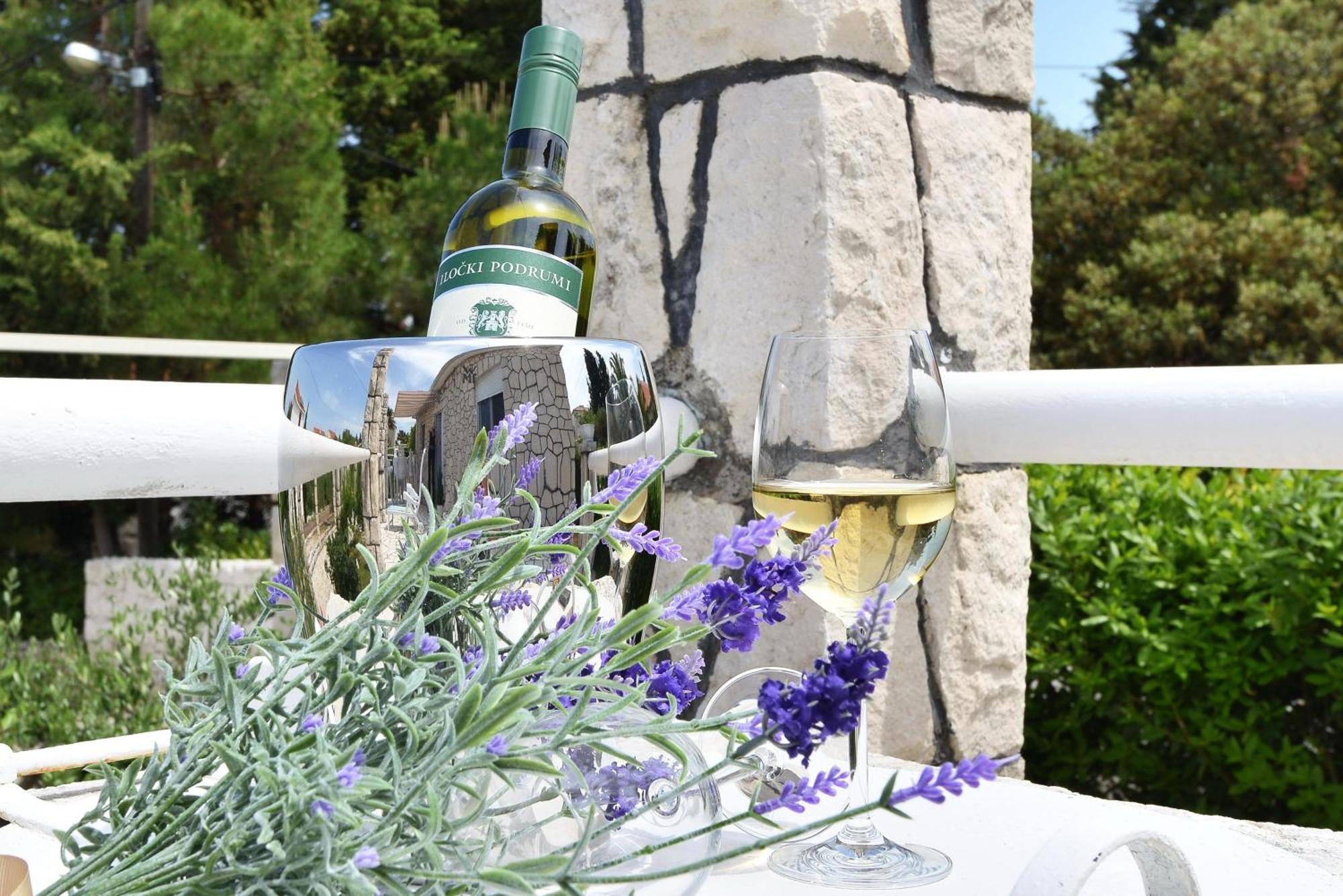 Villa Sarah スペタル エクステリア 写真
