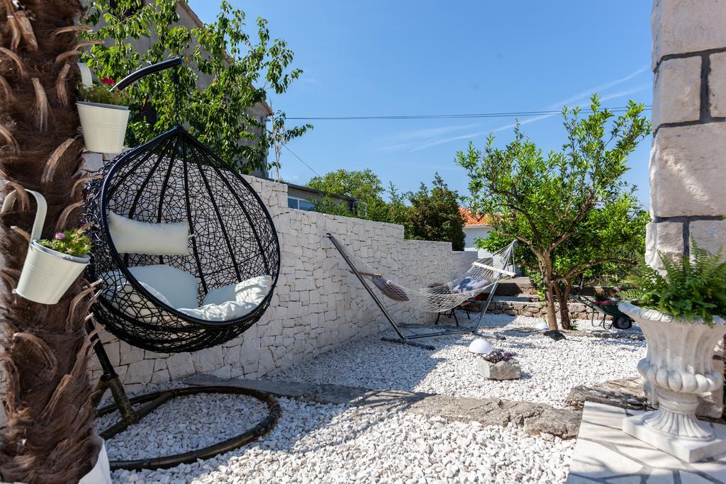 Villa Sarah スペタル エクステリア 写真